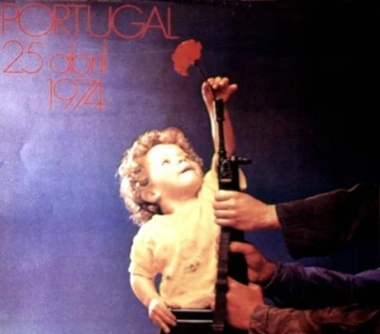 pireastime epanastasi garyfalon2