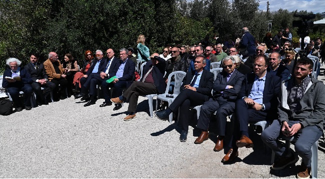 pireastime mosxato olokaytoma2