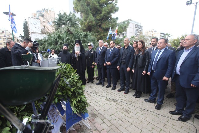 pireastime vlaxakos mnimeio