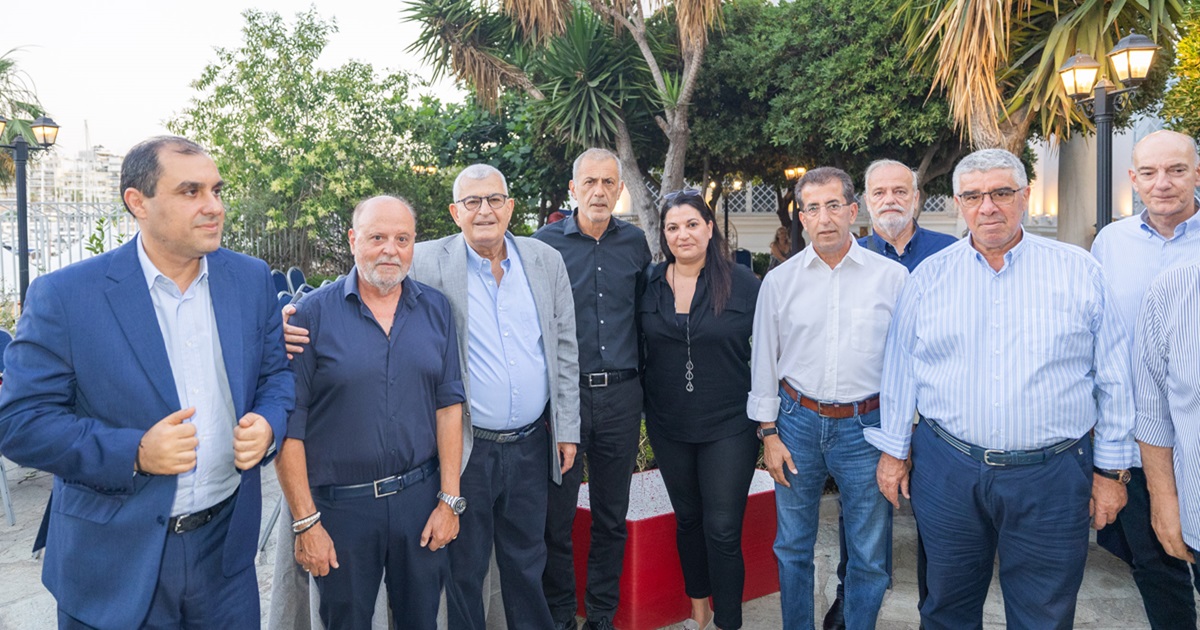 pireastime 37h ekthesi vivliou egkainia1