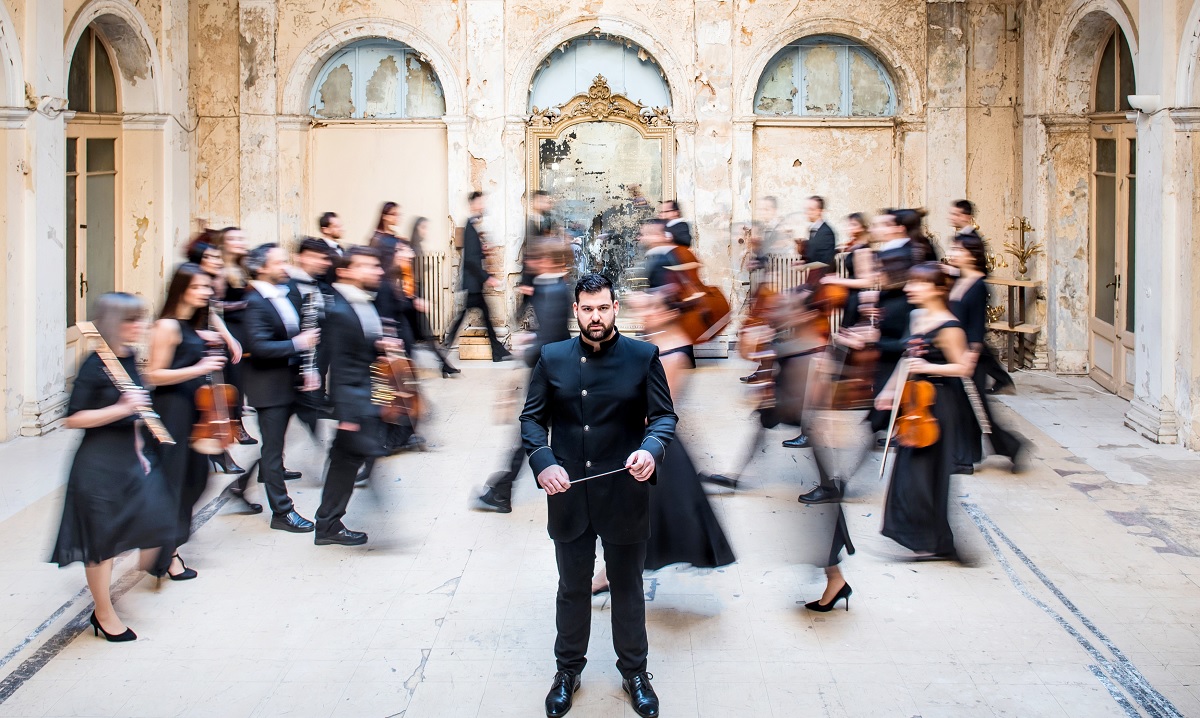 pireastime dimotiko theatro o vaftistikos