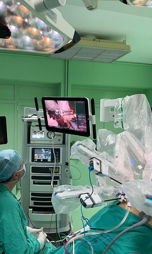 pireastime metaxa rompotiki hpatektomi