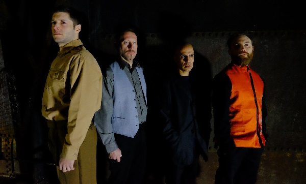 pireastime o folos mou o xitler1