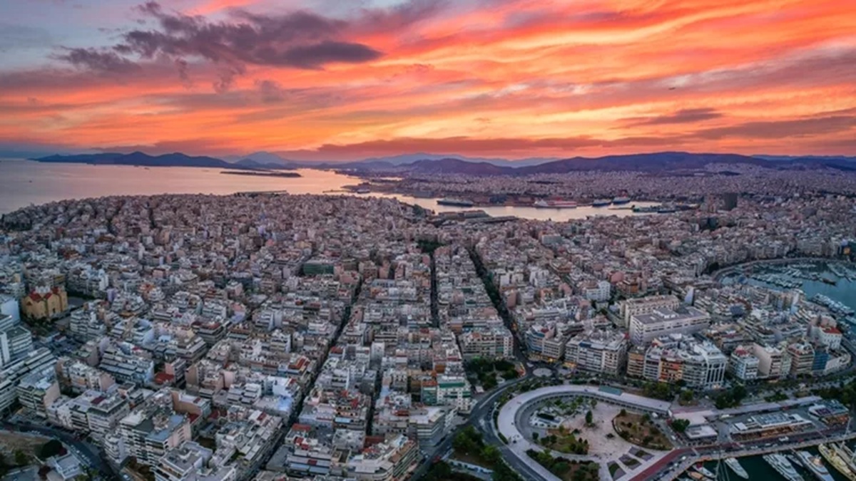 pireastime peiraias documenta1