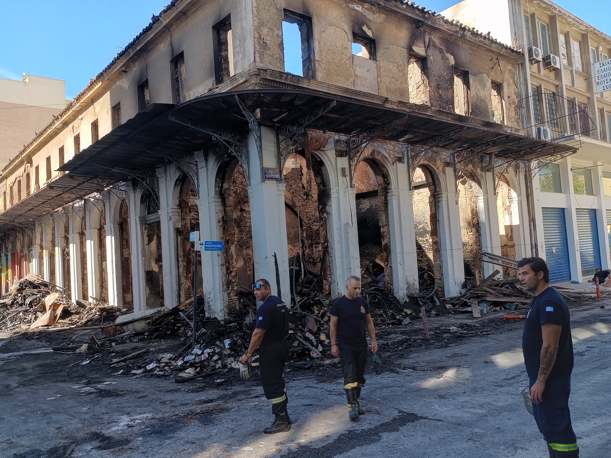 pireastime peiraias fotia kthrio7