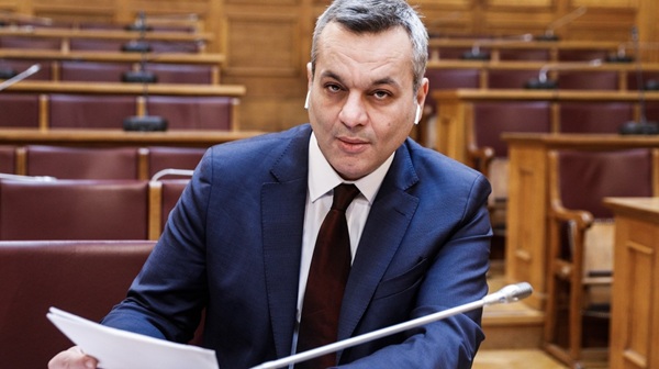 pireastime xaris mamoyulakis