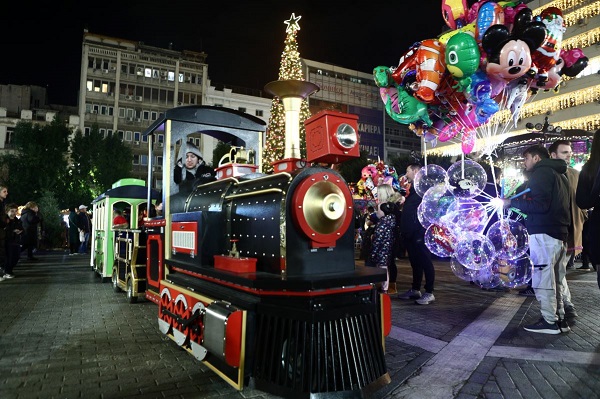 pireastime xristougenna peiraias2